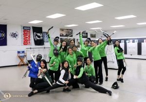Shen Yun North America Company dan penari utama Kaidi Wu tampil di Teater Negara Cleveland. (Foto oleh penari Emily Pan)
