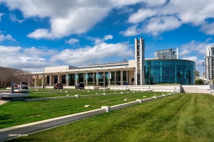 Teater Mahaffey di St. Petersburg, teater tepi laut tempat diadakannya tujuh pertunjukan Shen Yun dalam tur kali ini. (Foto oleh Tony Xue)